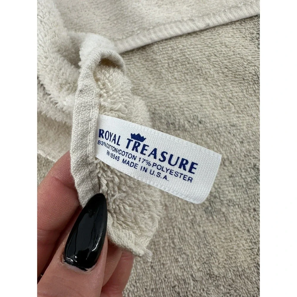 Royal Treasure this vintage