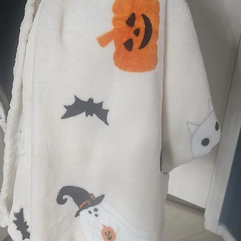 Spooky Town new without