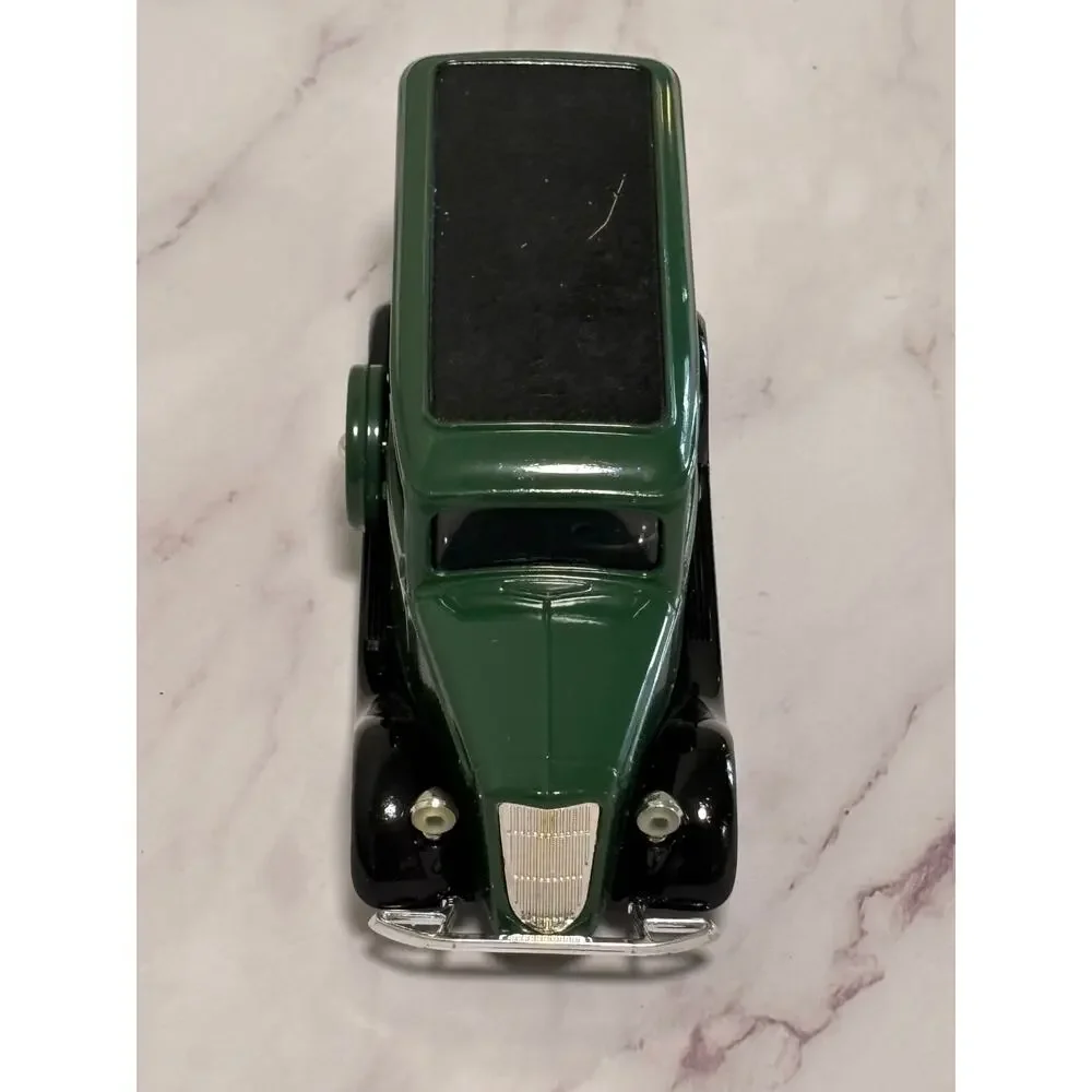 ERTL 1932 ford