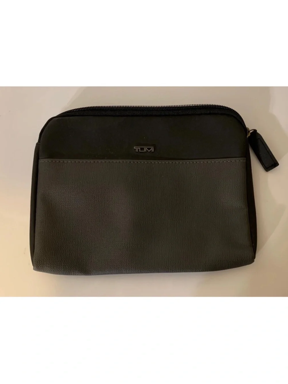 Tumi compact toiletry
