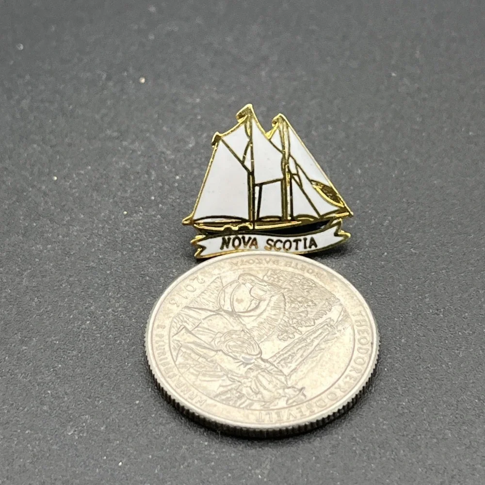 Nova Scotia Canada‎ Ship Boat Lapel Hat Pin