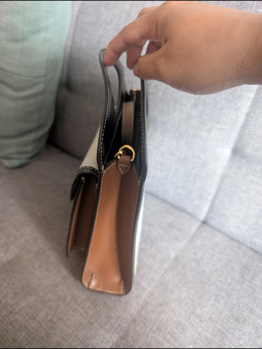 Burberry elegant tote
