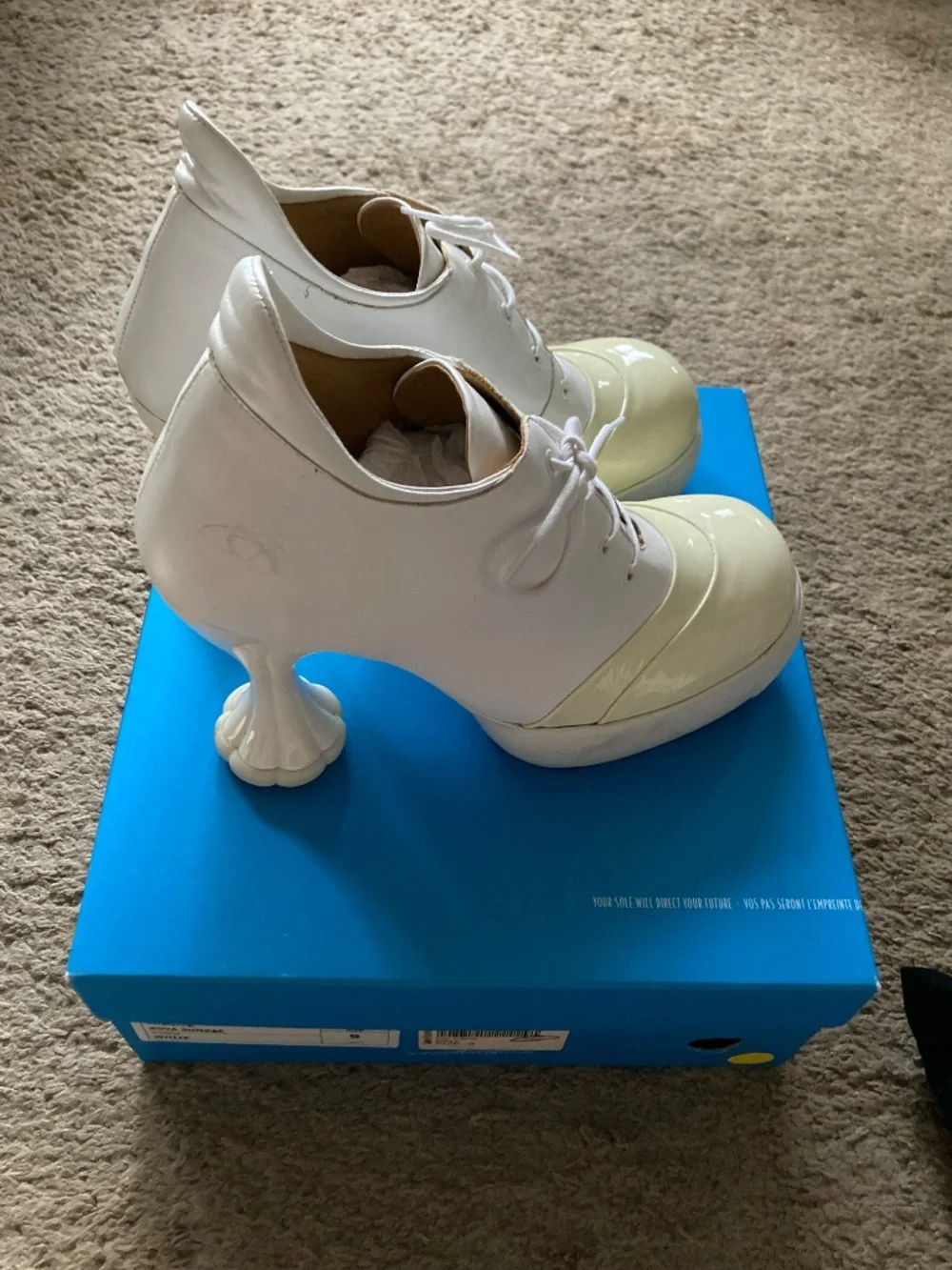 John Fluevog White Sova Sundae Platform, Size 9