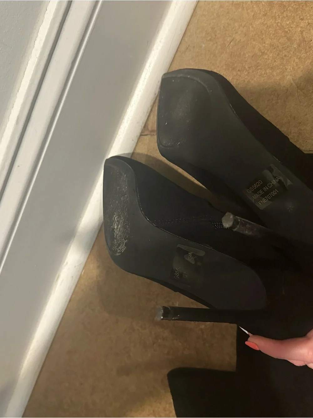 N/A chic black