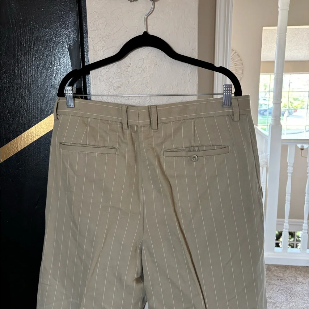Banana Republic hitting pretty