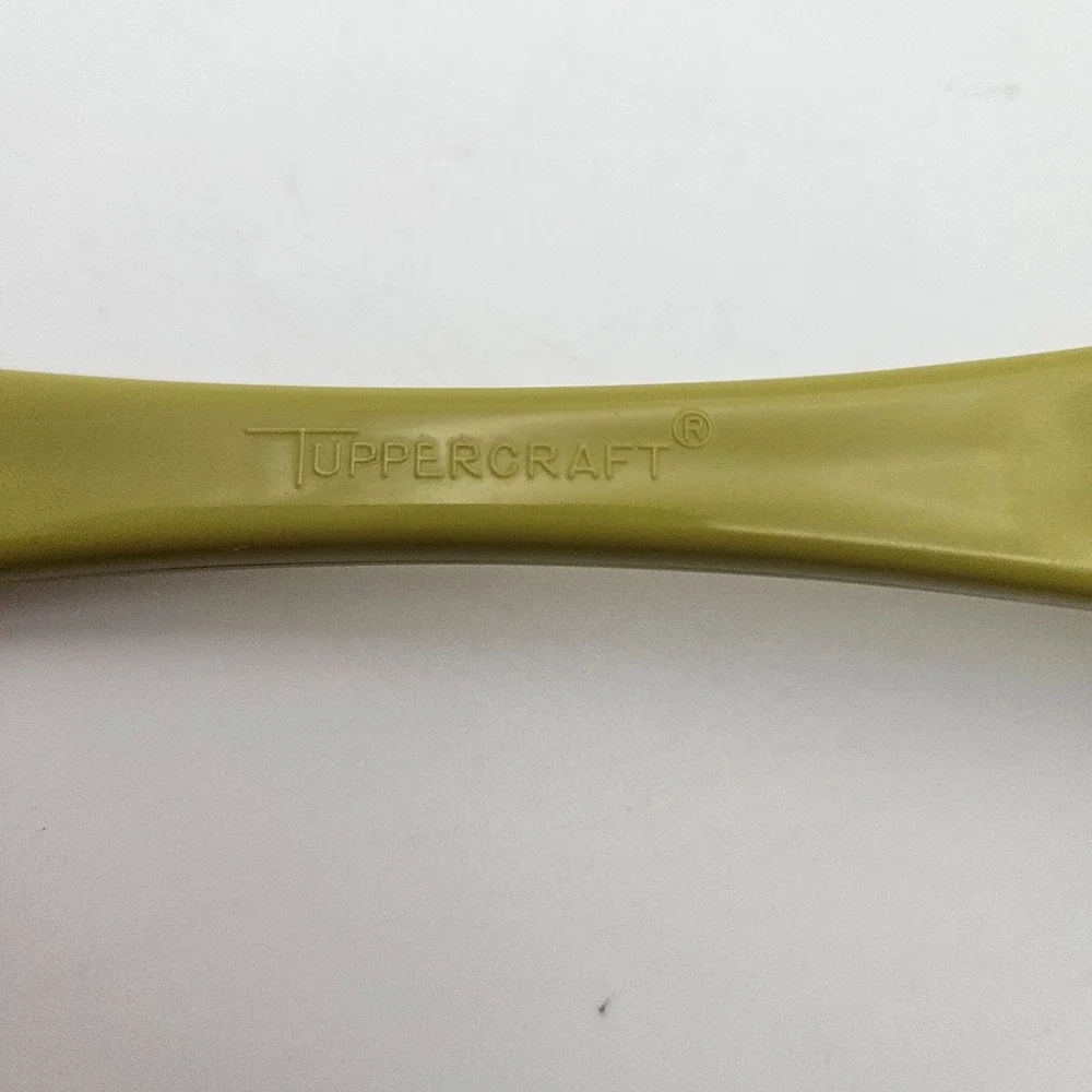 Tupperware / Tuppercraft add retro