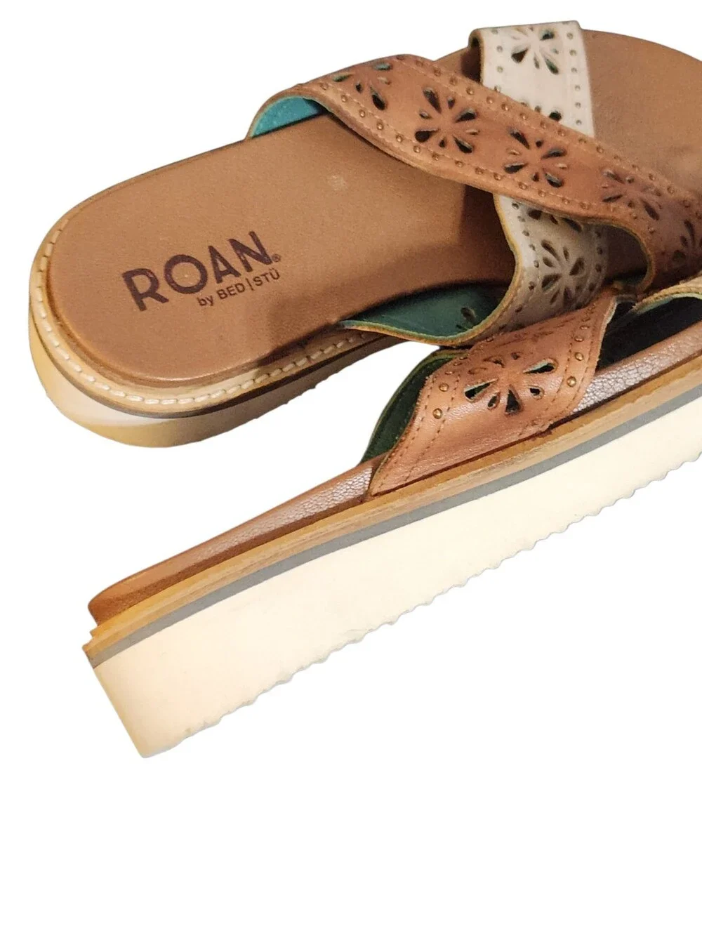 ROAN bed stu