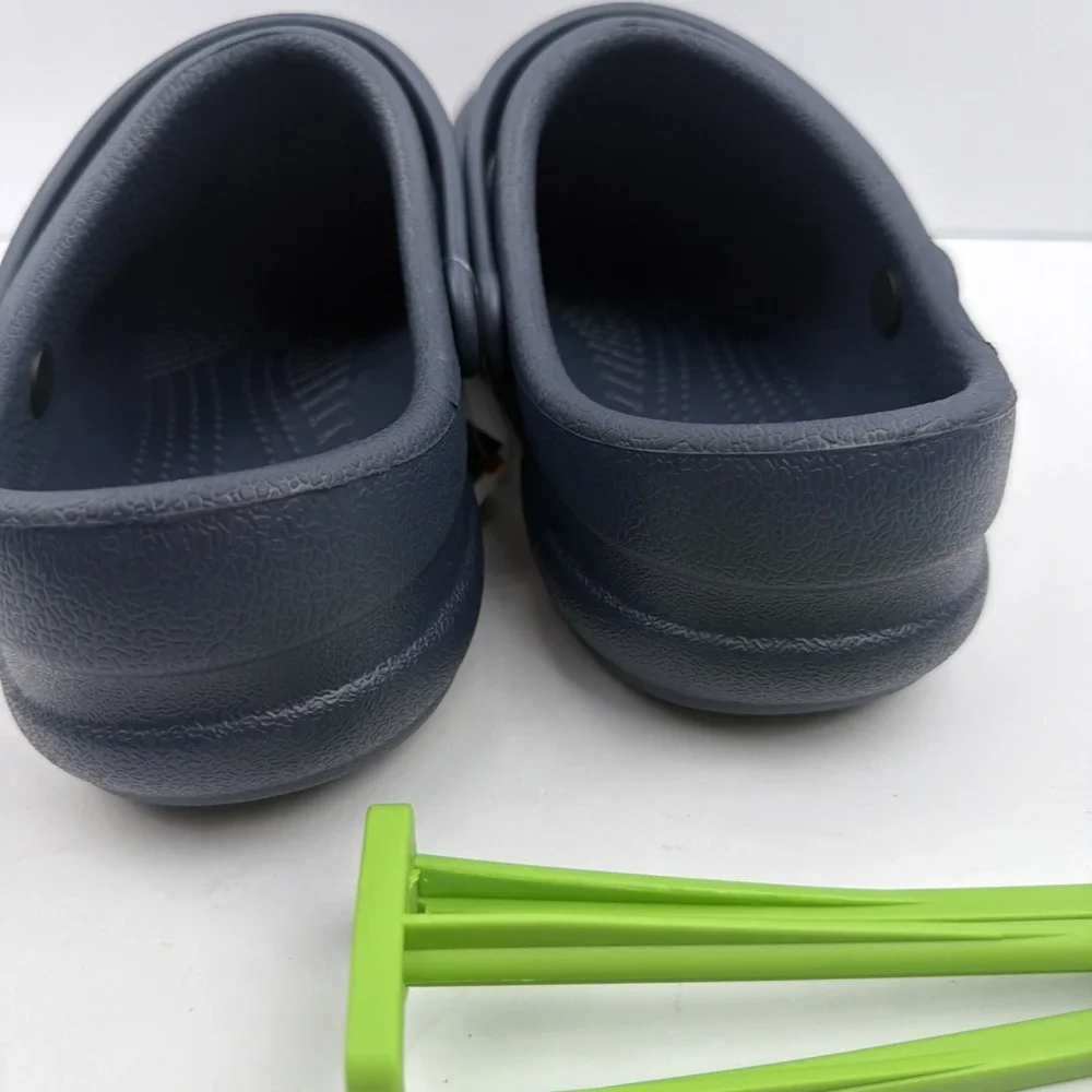 Crocs Bistro Pro Clogs Mens 10; Womens 12 - Navy Blue/Slip-Resistant - NEW