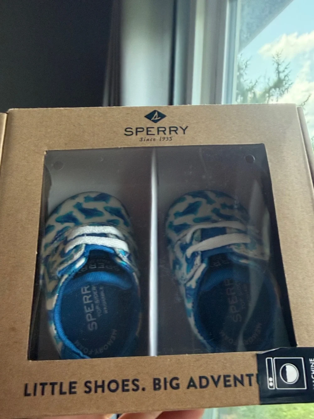 Sperry infant Blue shark Slip-On Sneakers