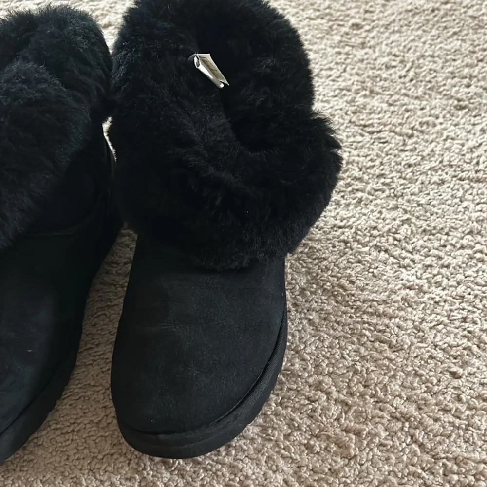 UGG good