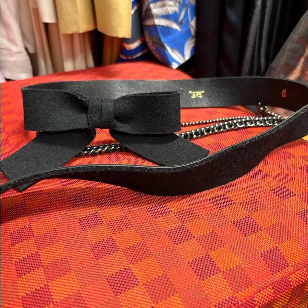 CHANEL bow belt