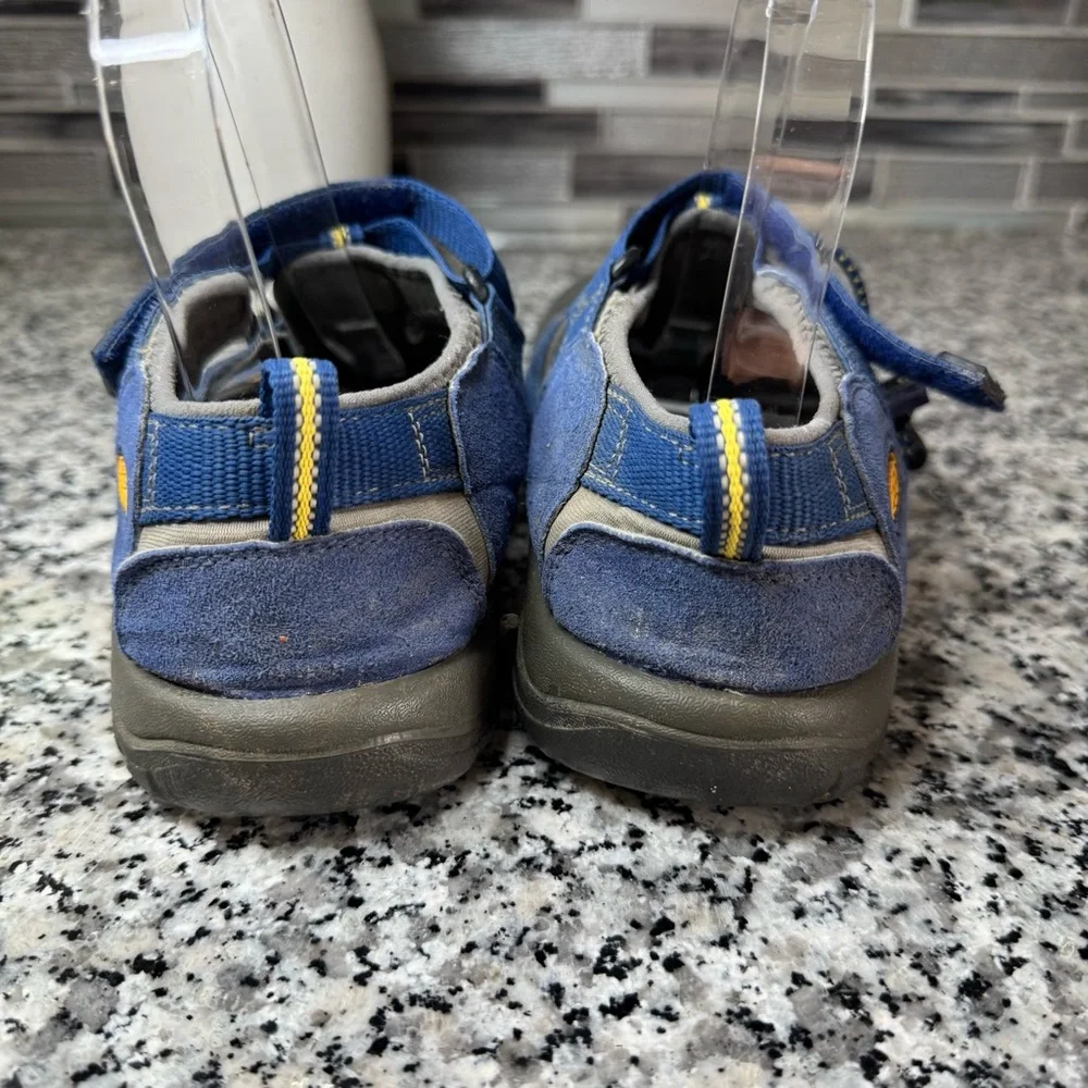 Keen | Kids Newport H2 Sandals Size 6