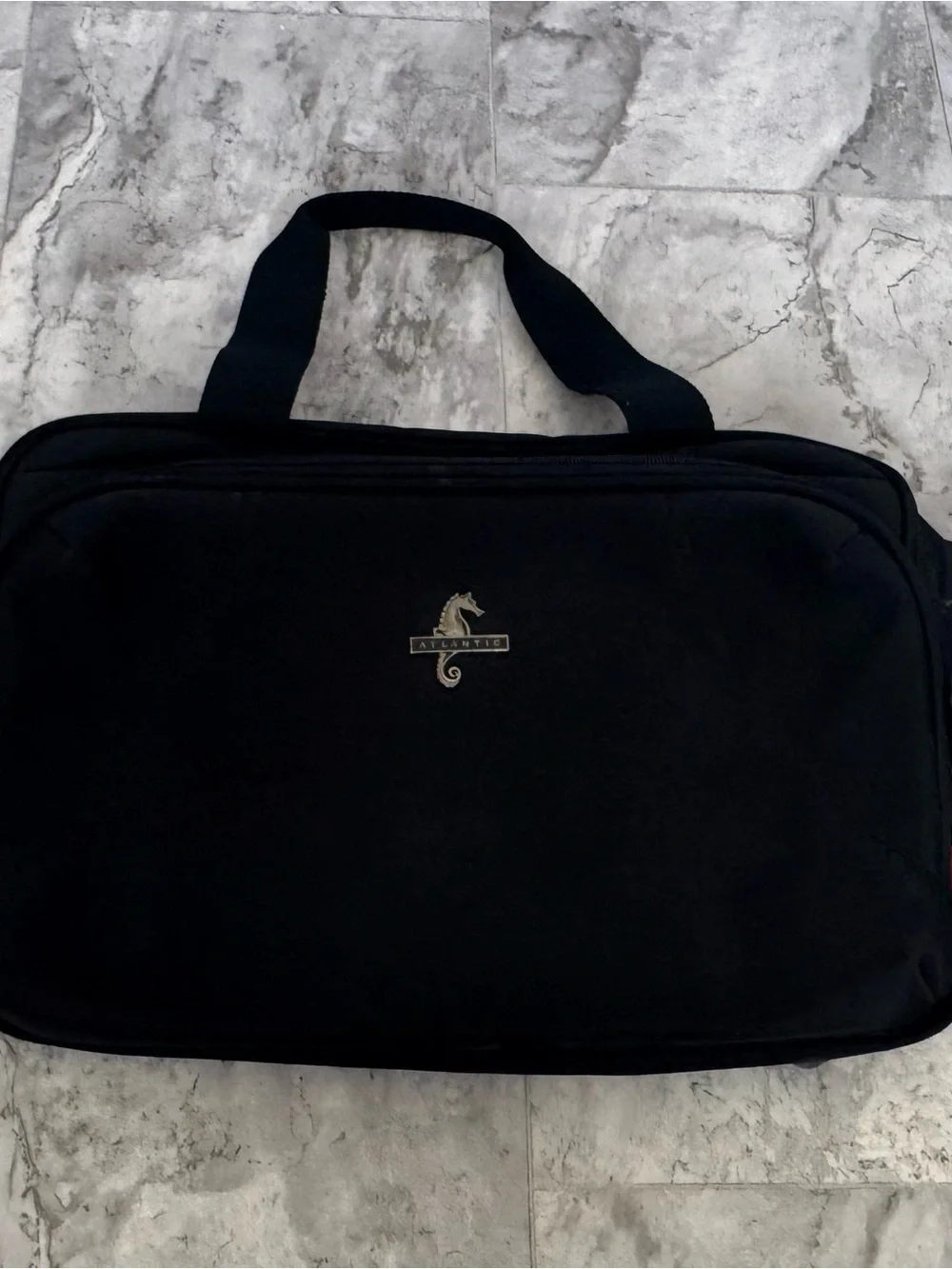 N/A black travel