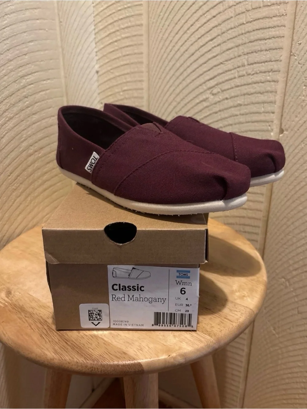 Toms slip canvas