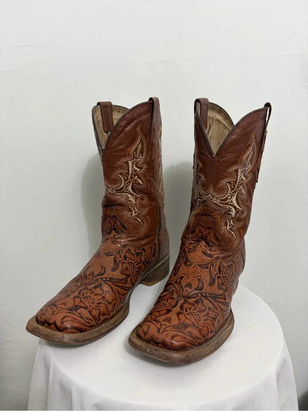 Nicasio Boots Men’s Size 7 Tooled Leather Square Toe Cowboy Boots(B164)