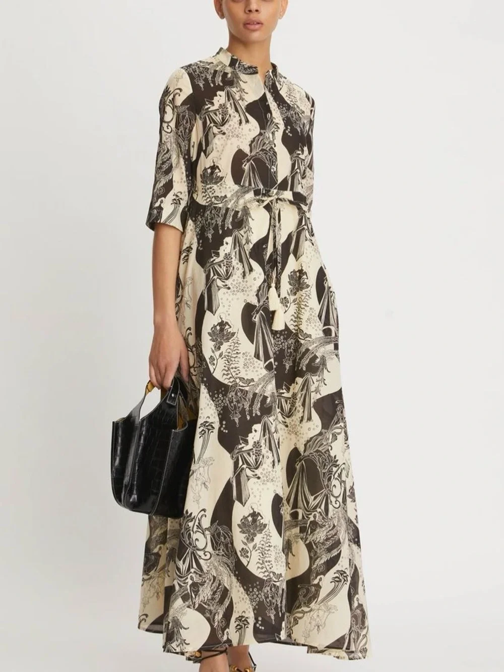 Tory Burch excellent label
