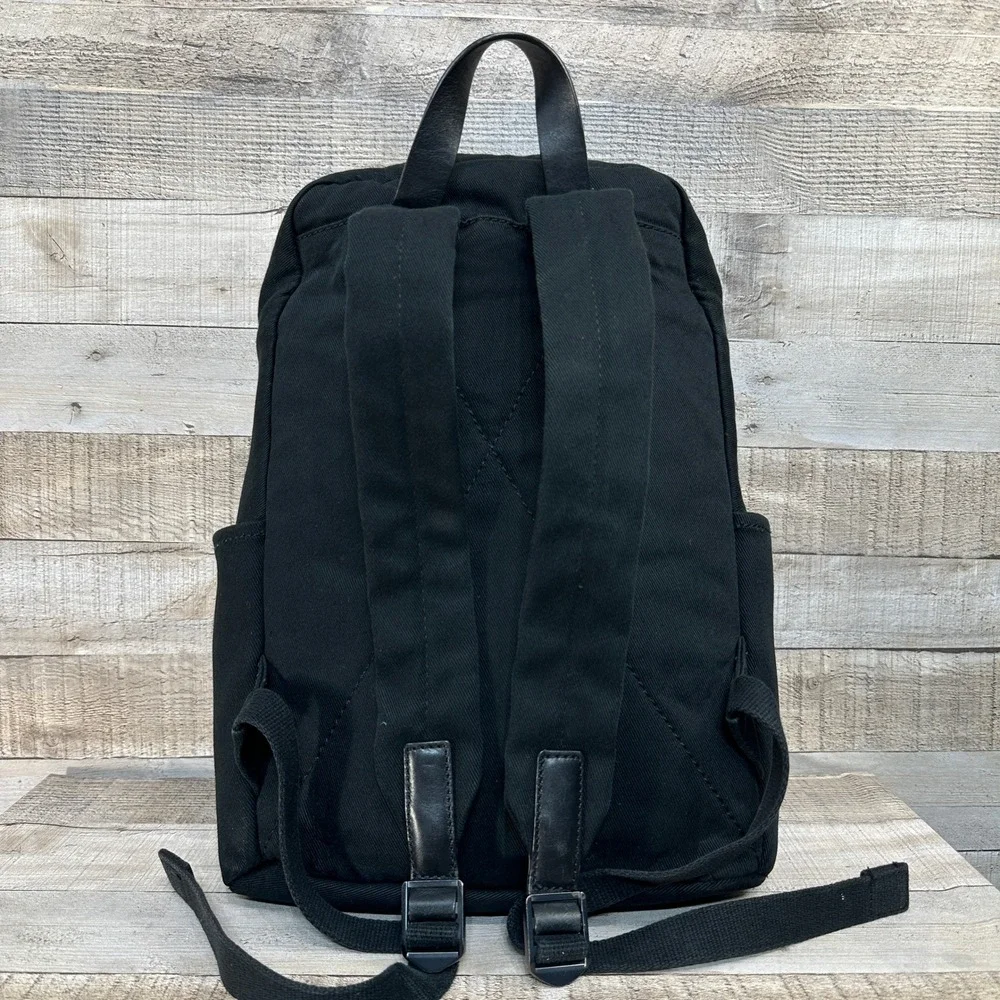Everlane read before