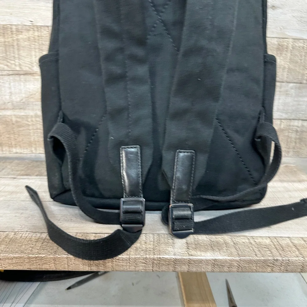 Everlane read before