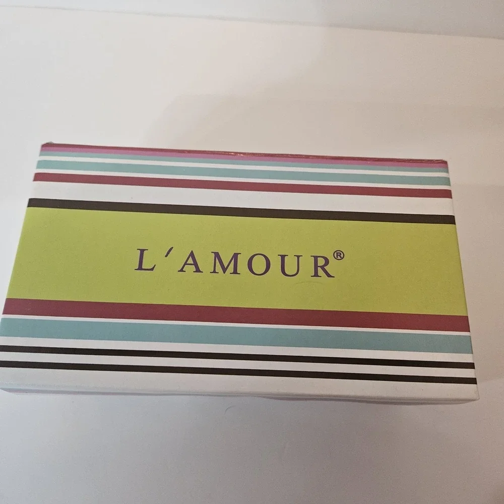 L'Amour Girls Flower Thong Sandal Suede Sz 9 NIB Lime Gr Coquette Core Princess