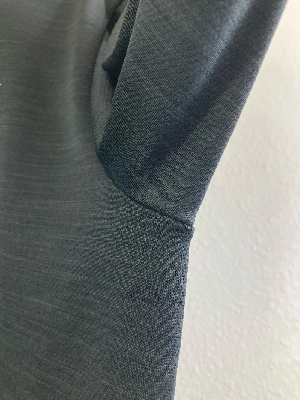 Nike Dri-FIT Quarter Zip Pullover Size L Heather Black Gray Long Sleeve