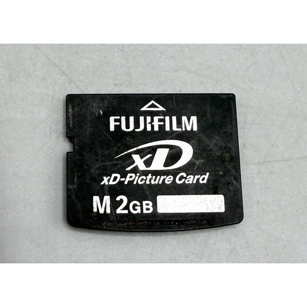 Fujifilm 2GB xD-Picture Card Type M M2GB Flash Memory Card Digital Camera Works