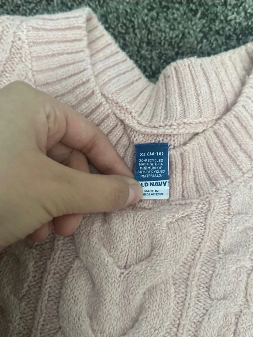Old Navy classic cable