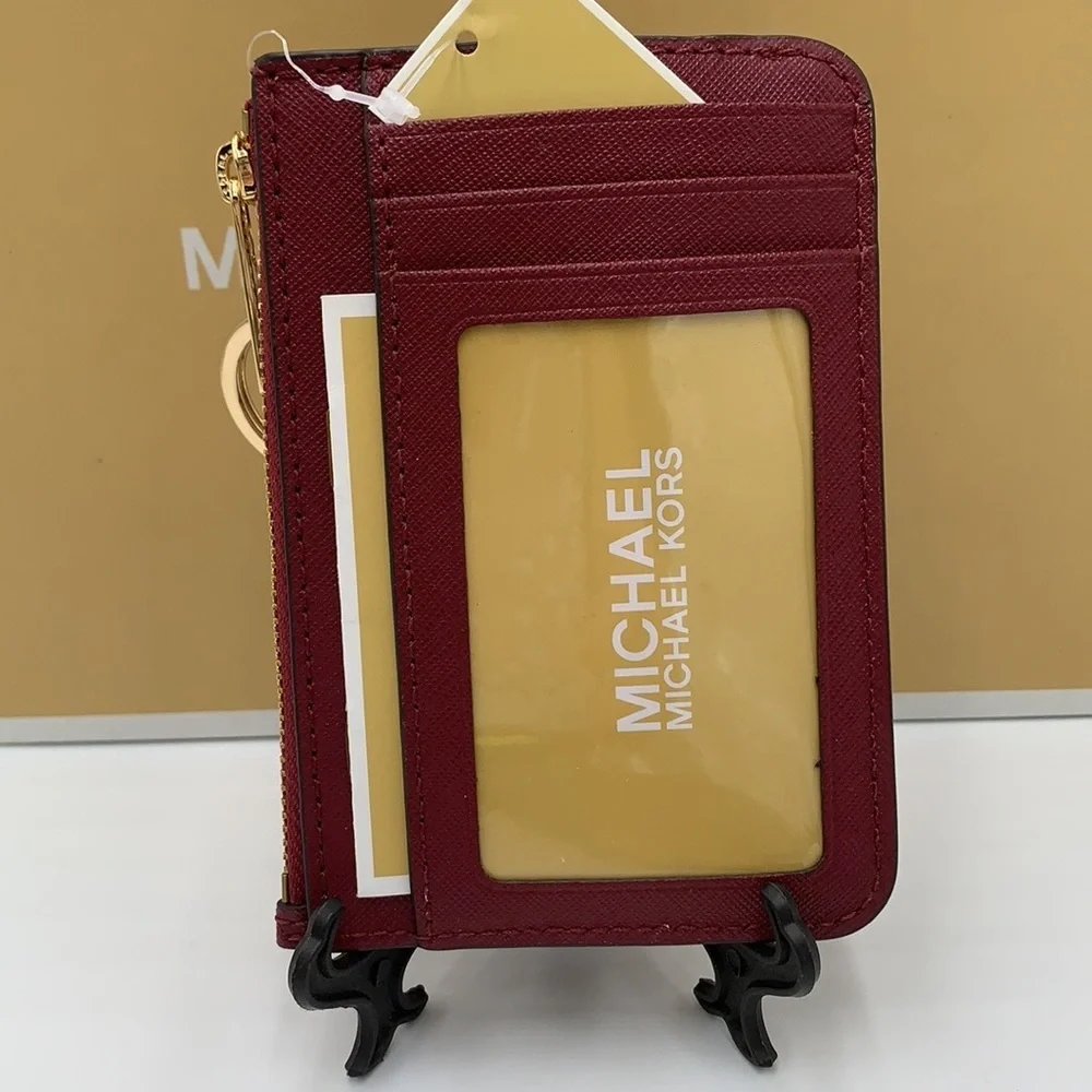 Michael Kors wallet top
