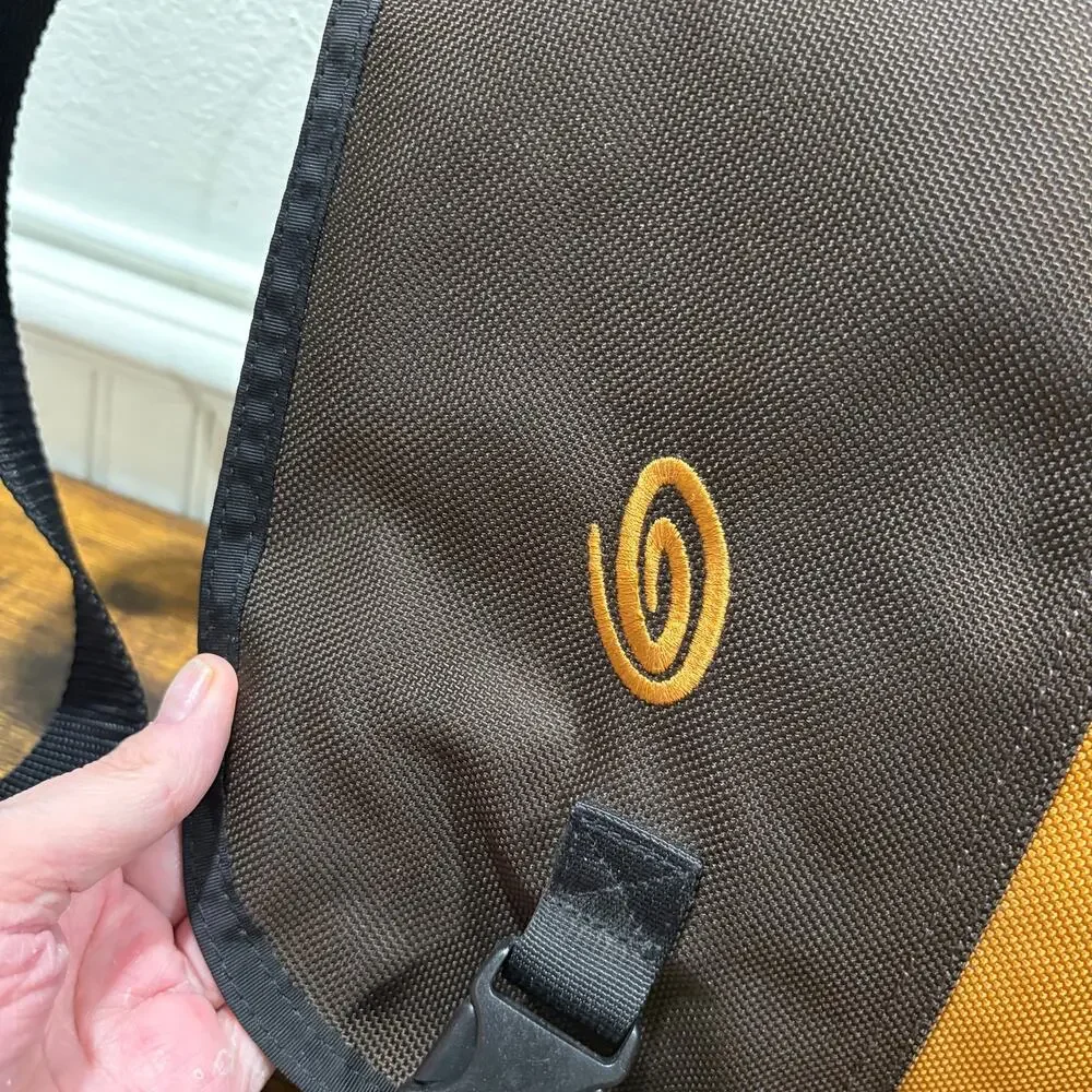 Timbuk2 classic laptop