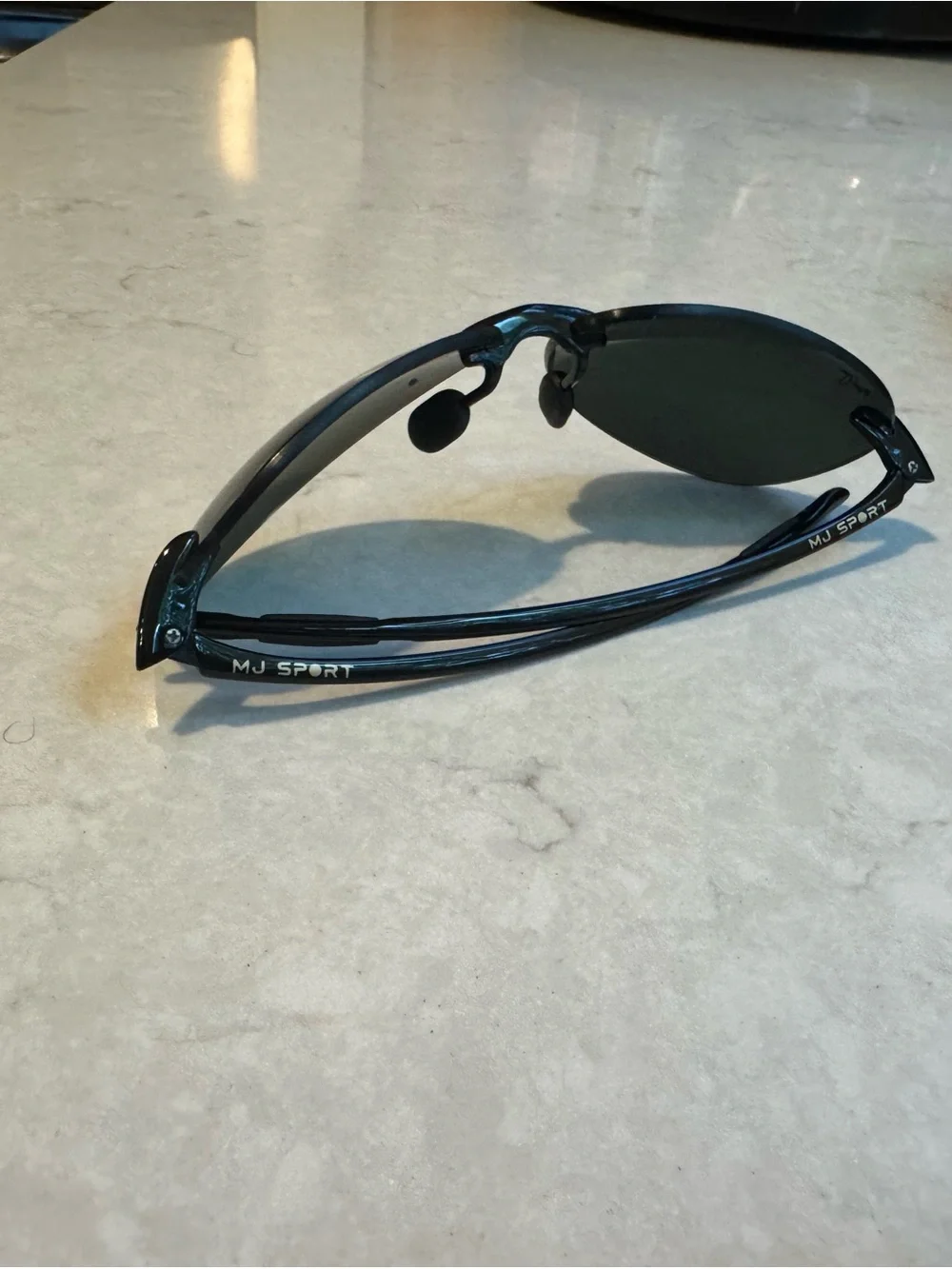 Maui Jim frame gloss