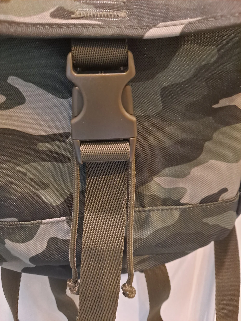 PINK Victorias Secret durable camo