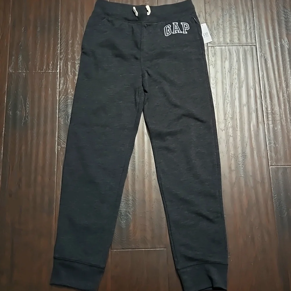 GAP new gray