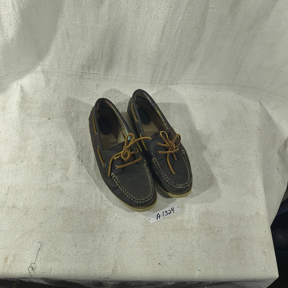 Bass Women's Size 8.5 Leather Lace Up Brown Slip Ons