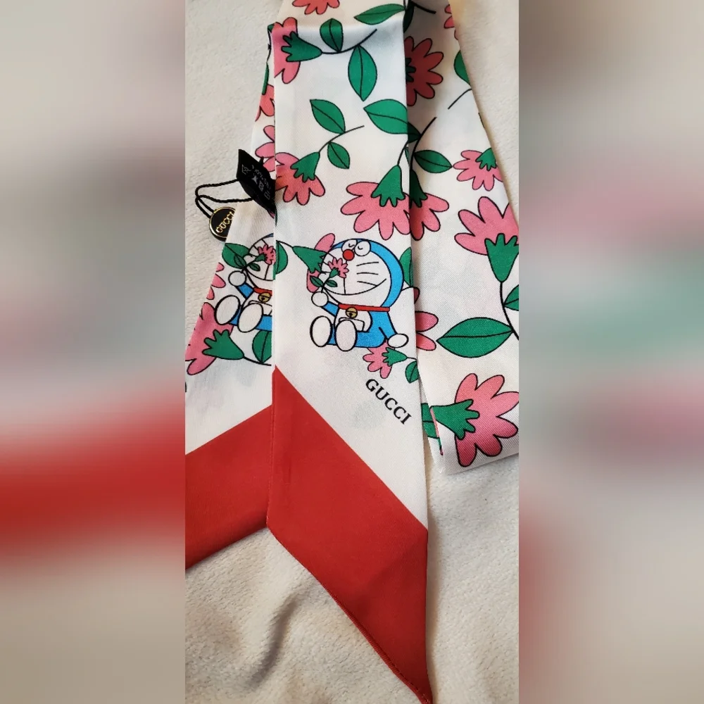 nonbranded silk scarf