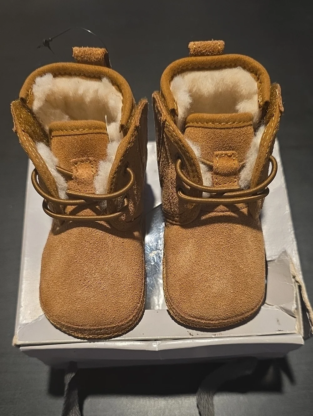 UGG® Neumel Chukka Boot - Baby / Toddler - Chestnut Size 2/3 (2-6 Months)
