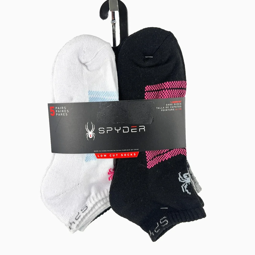 Spyder women visible