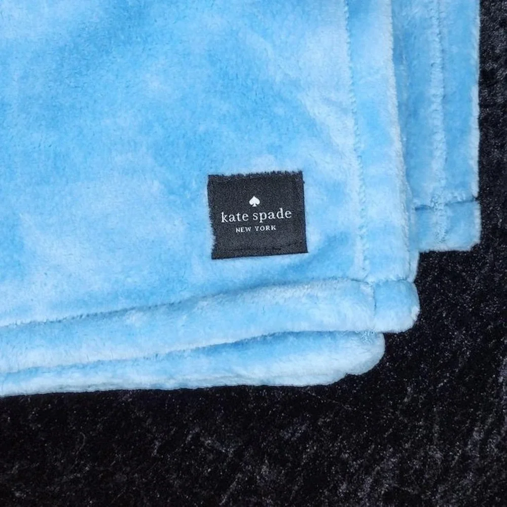Kate Spade New York Bluebell Plush Throw Blanket 60x70 Light Blue Soft Fleece