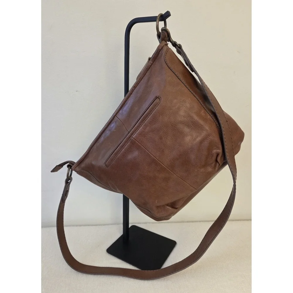 Frye new oriana