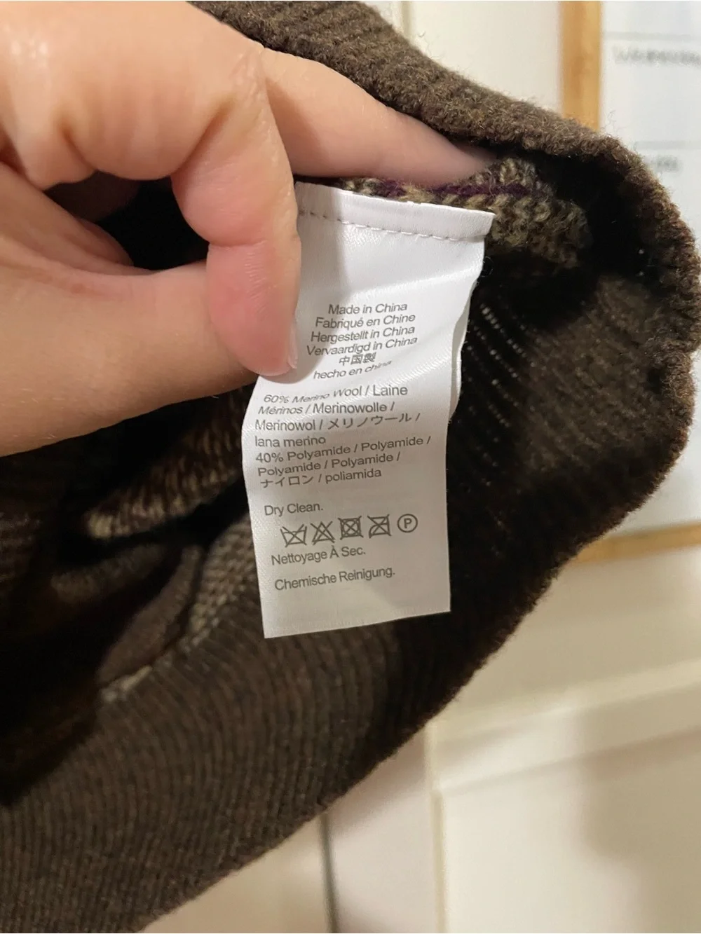 J. Crew no signs