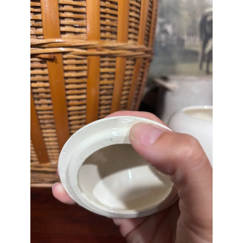 N/A vintage ceramic