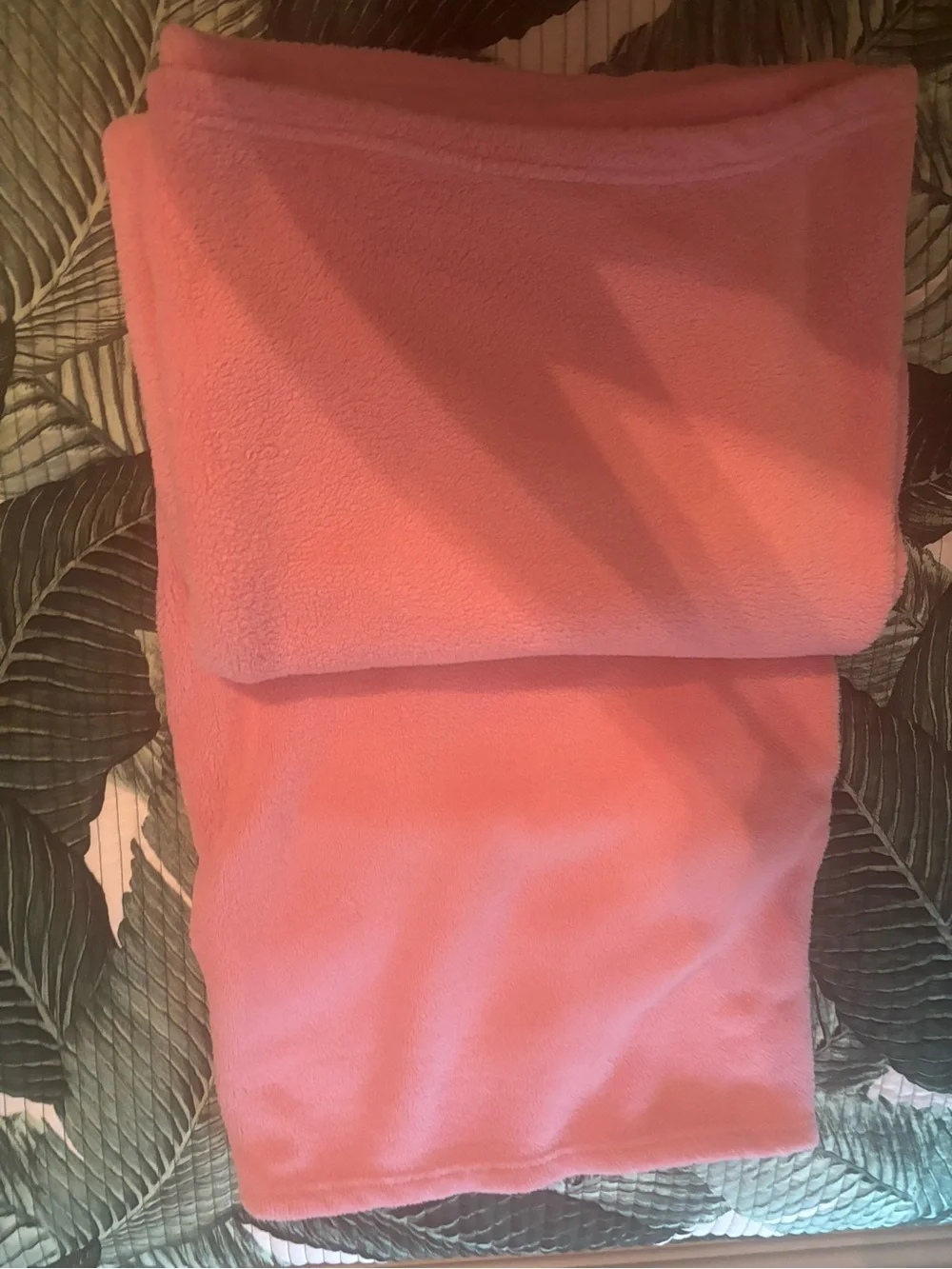 Soft Pink Fleece throw Blanket