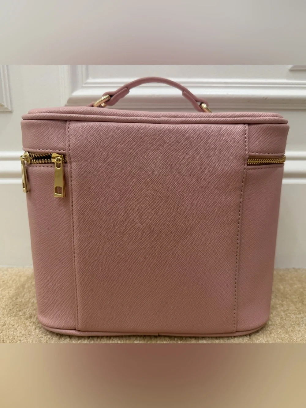Sly Beauty elegant functional