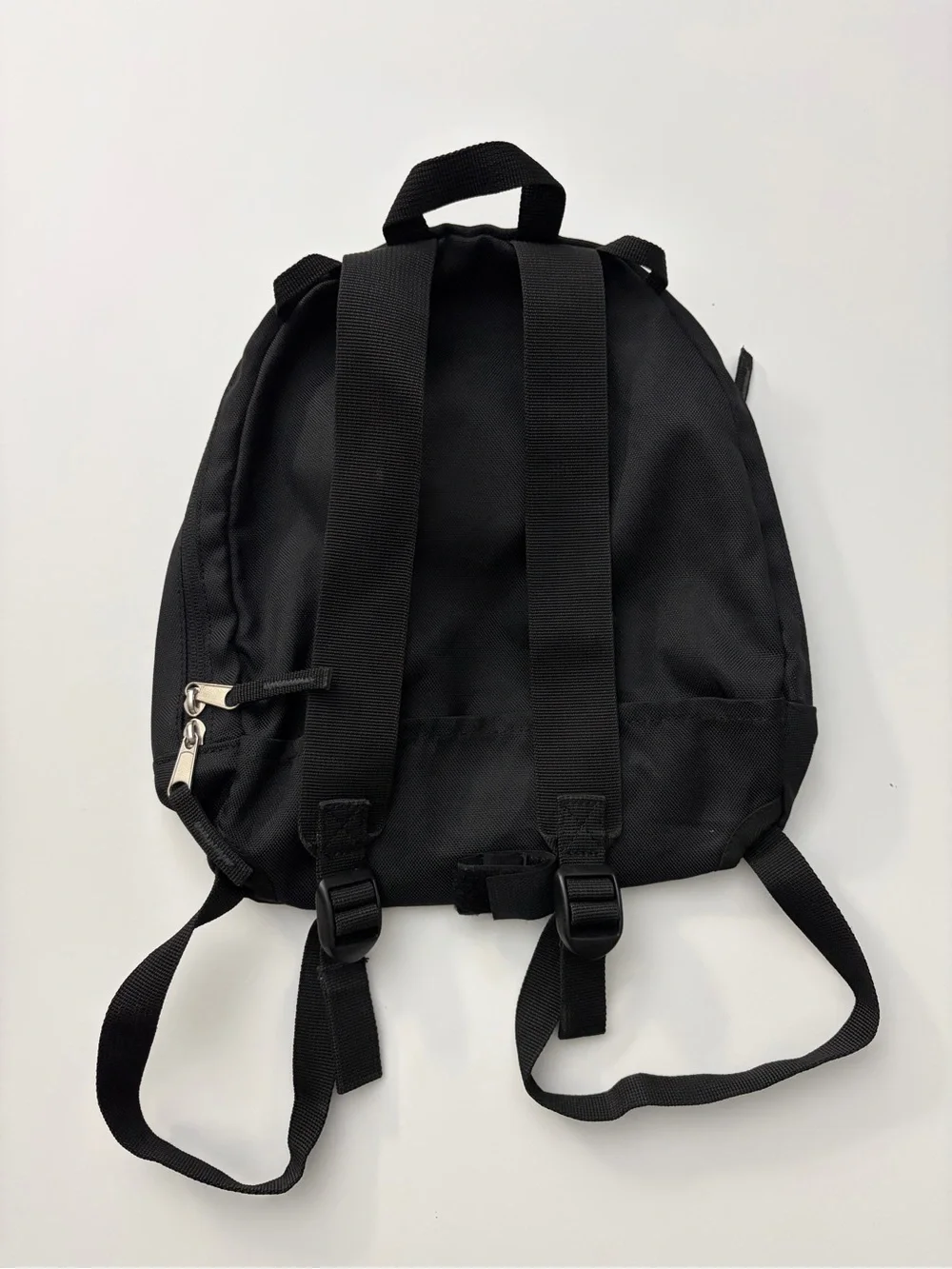 Eddie Bauer this small