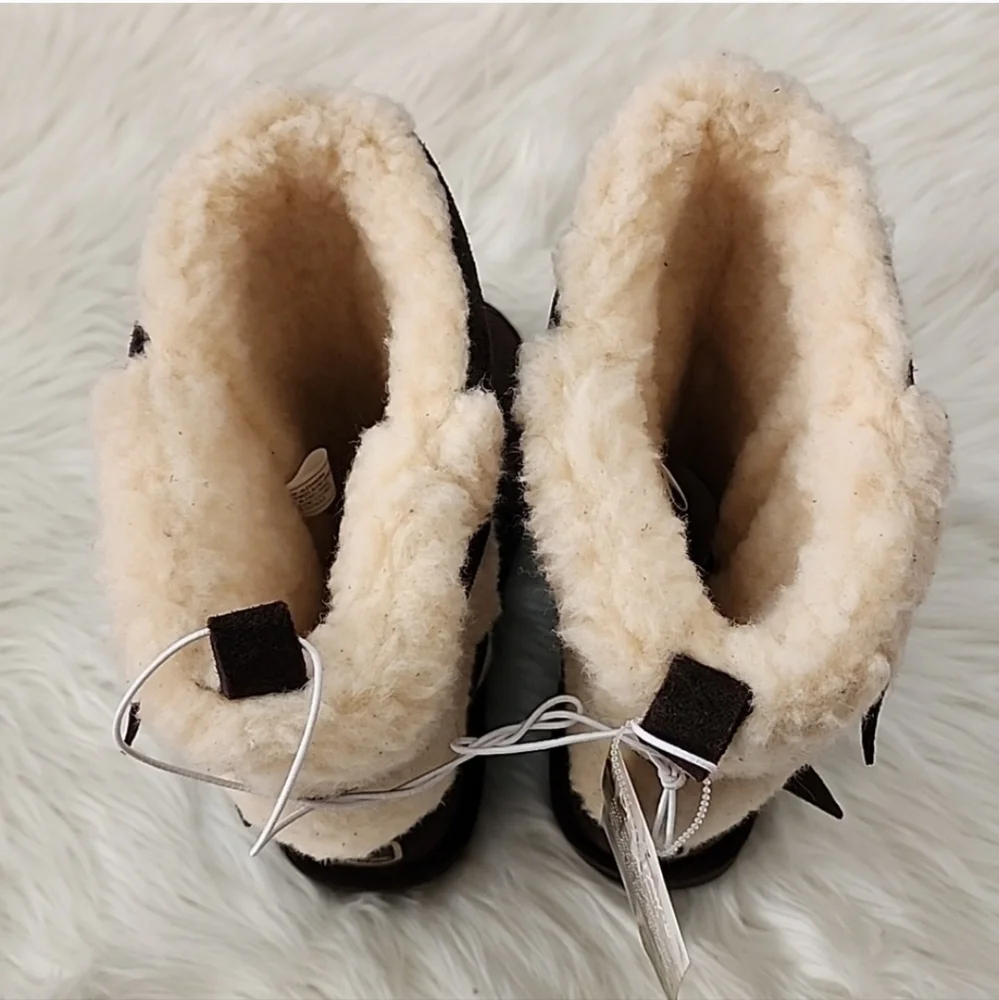 BearPaw baggy formal grunge
