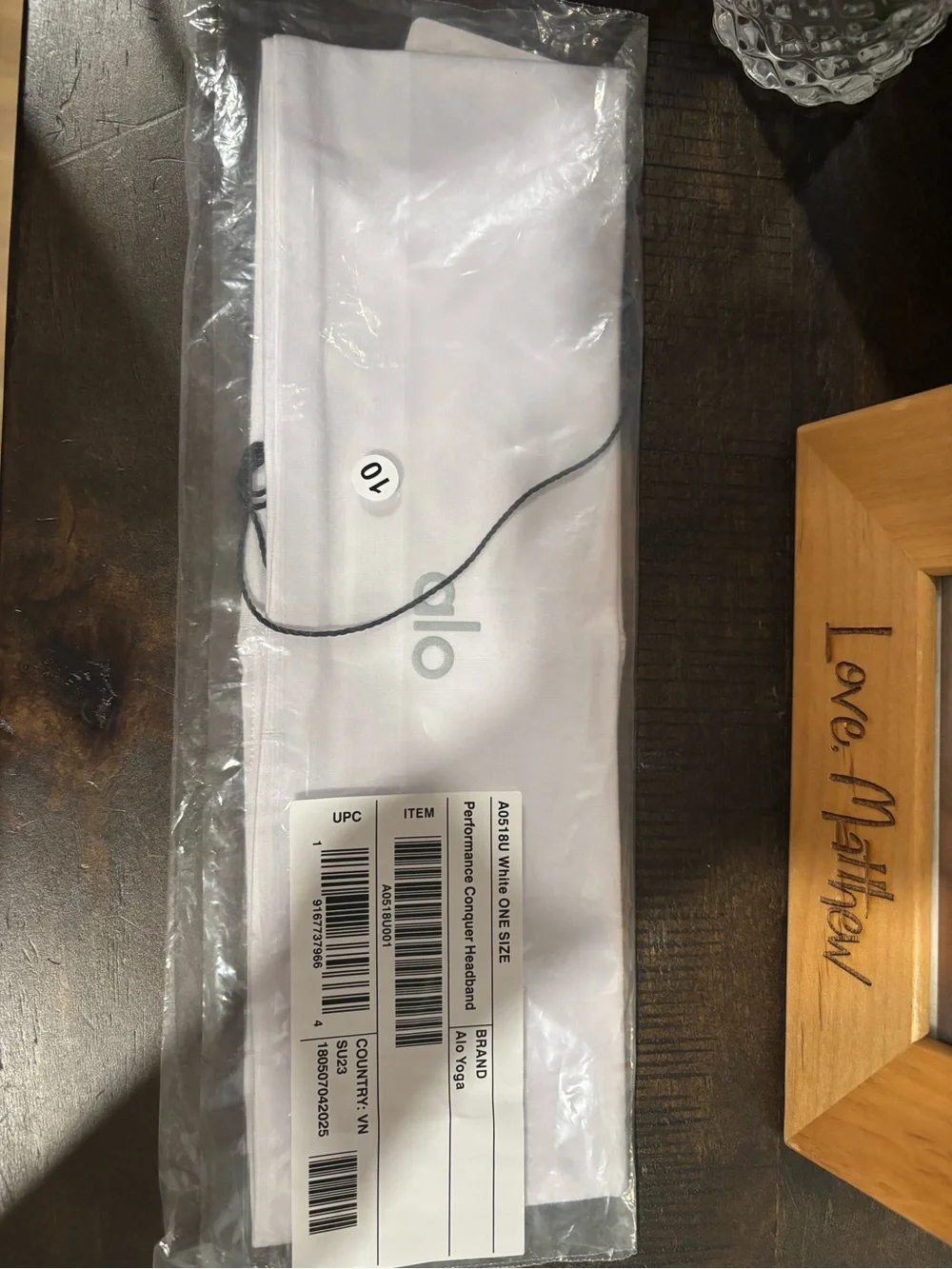 ALO Yoga White Performance Headband with Subtle Logo