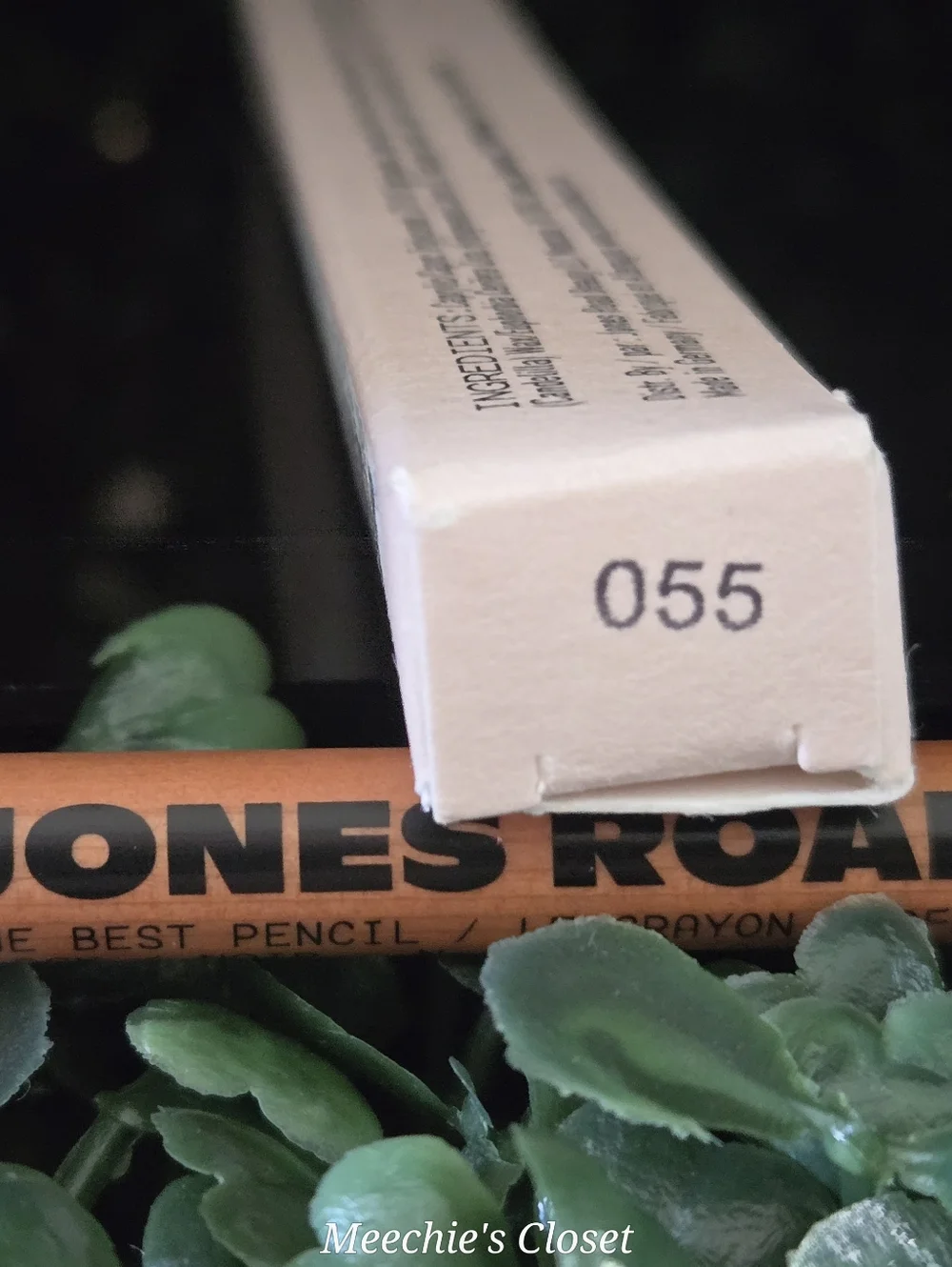 Jones Road deep smoothly perfect