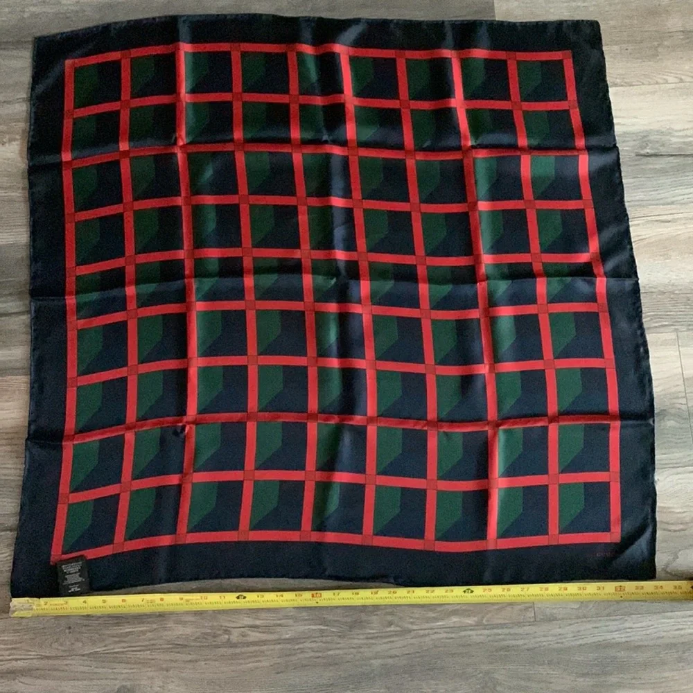 Gucci subtle new