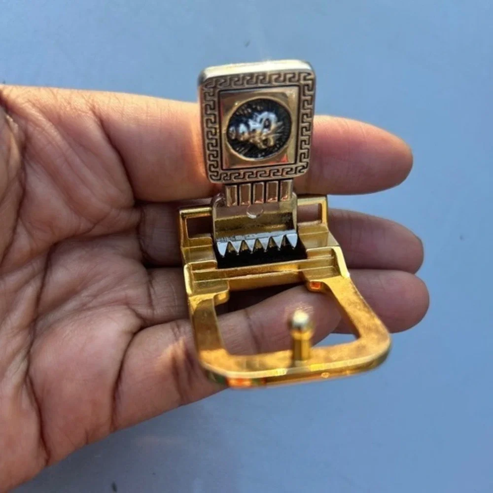 Vintage Lion Head V style Logo Clamp Buckle‎ belt Fits 1