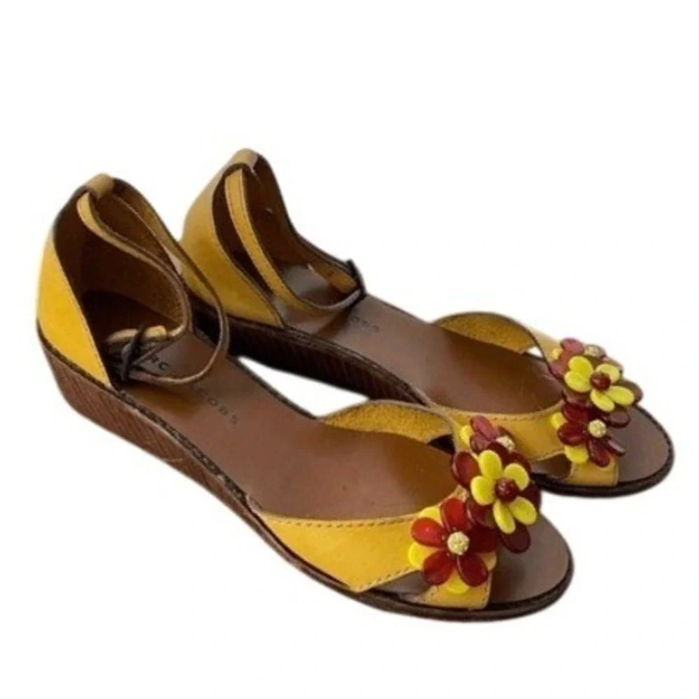 VTG Y2K Marc Jacobs Yellow Leather‎ Floral Wedge Sandals Ankle Strap 38.5 Italy