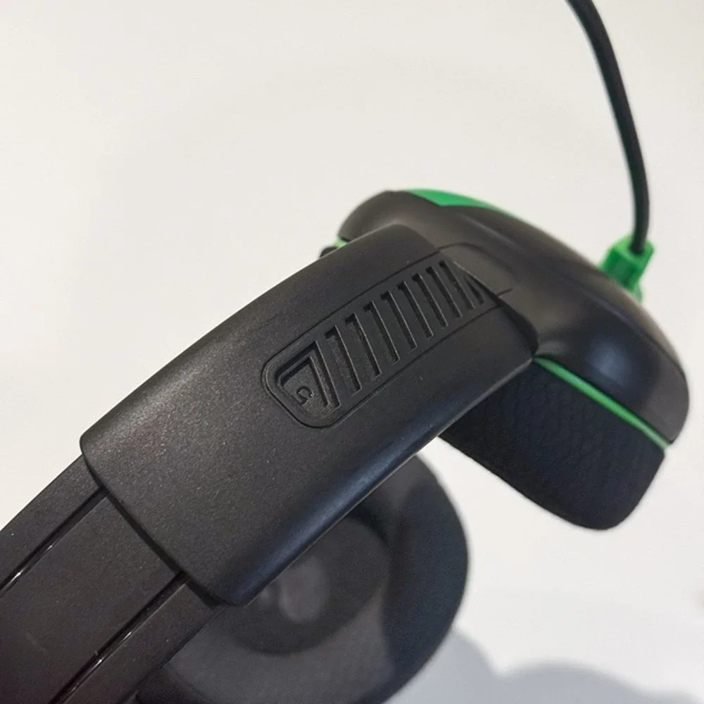 PDP AIRLITE Glow Pro Wireless Headset Jolt Green Glow-in-Dark for Xbox - Tested