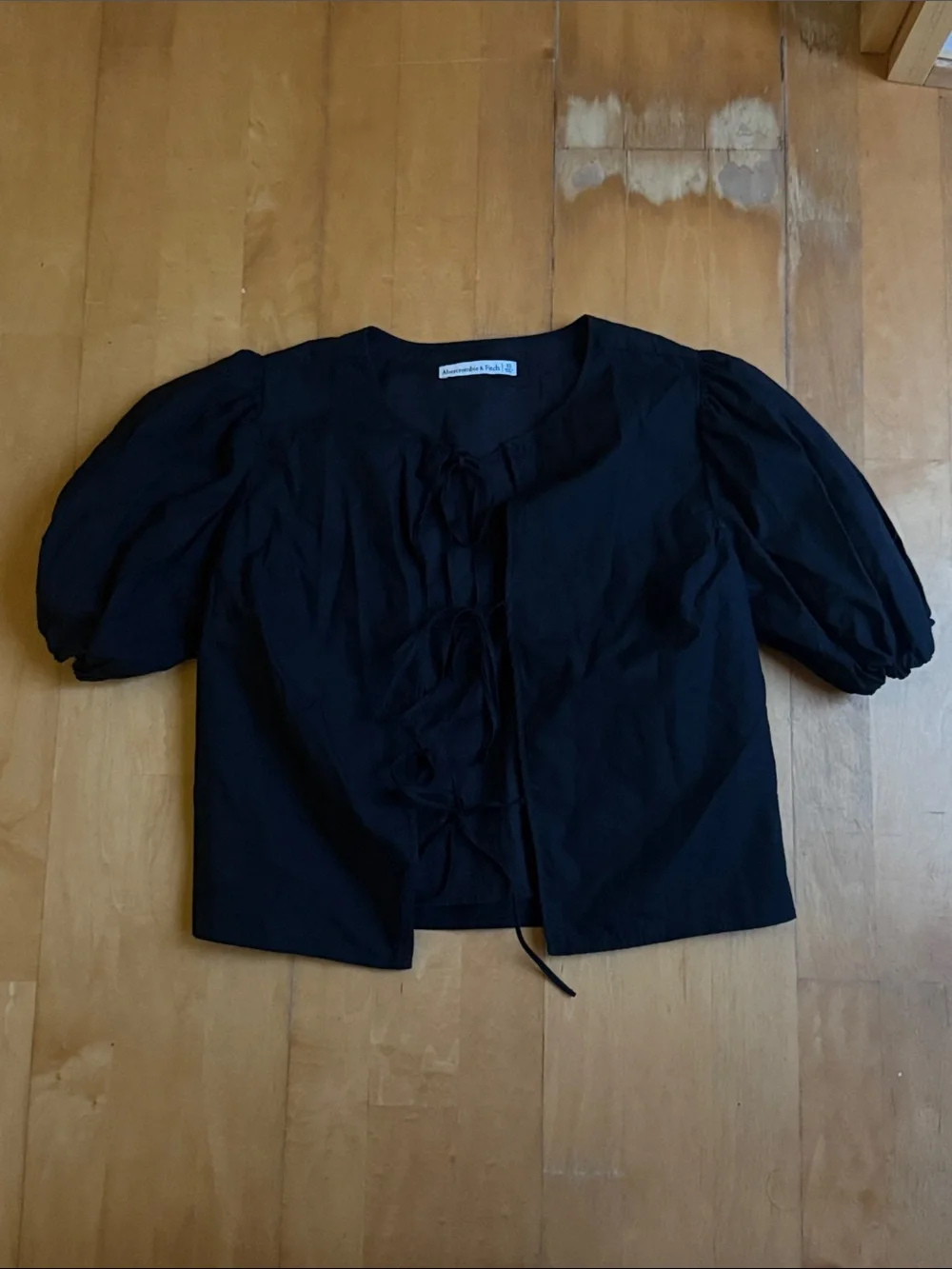 Abercrombie & Fitch 100% cotton